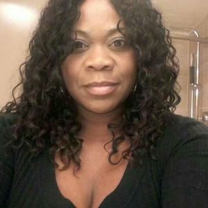 Meet your Posher, Linda